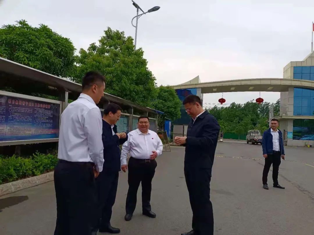 湖北省委副书记、省长王忠林带领省市领导视察程力（曾都）汽车工业园新厂基地建设情况